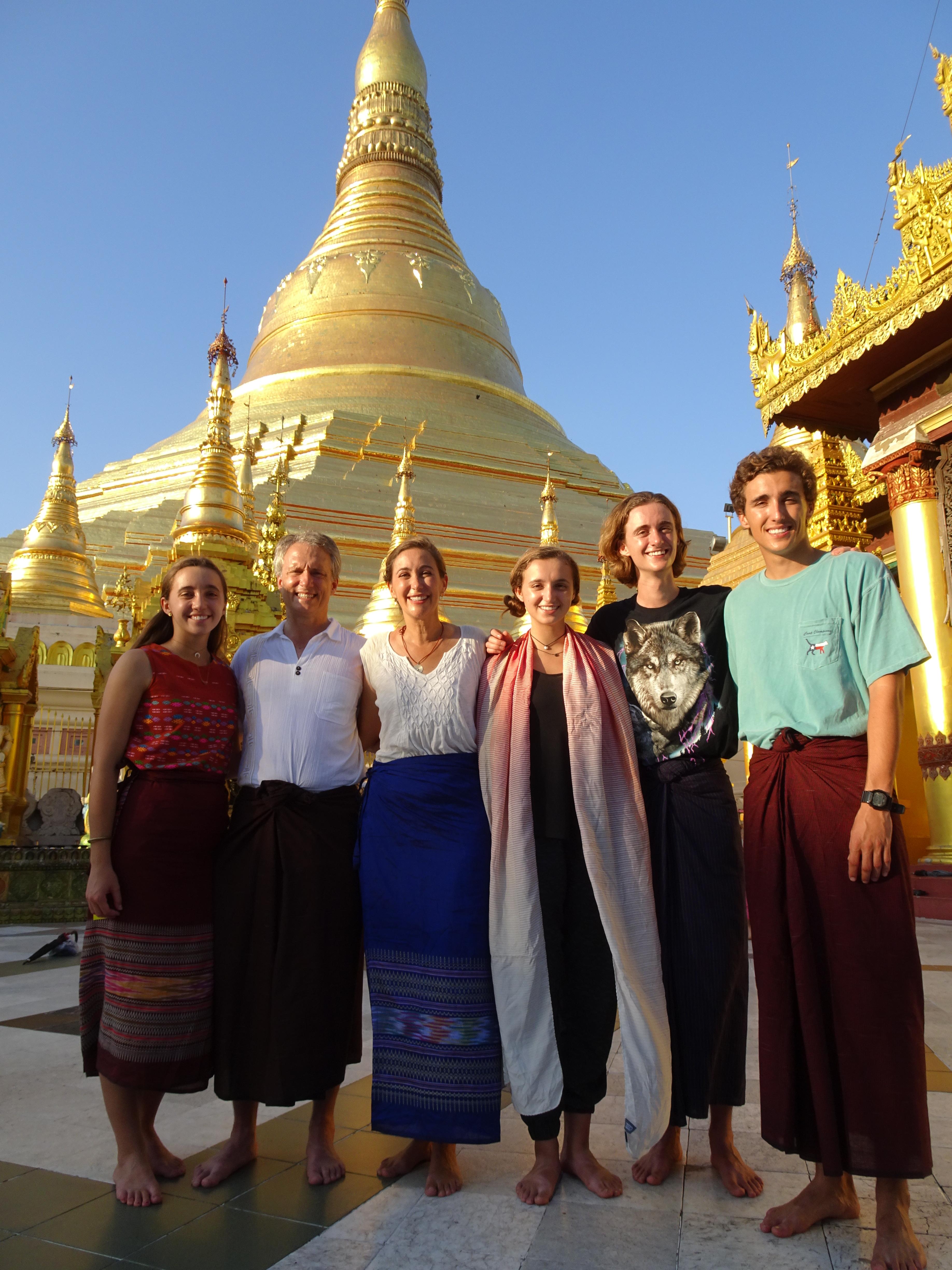 Dress Code for Visiting Shwedagon Pagoda Reinforced News